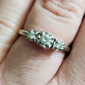 Solid 10k white gold genuine diamond rin